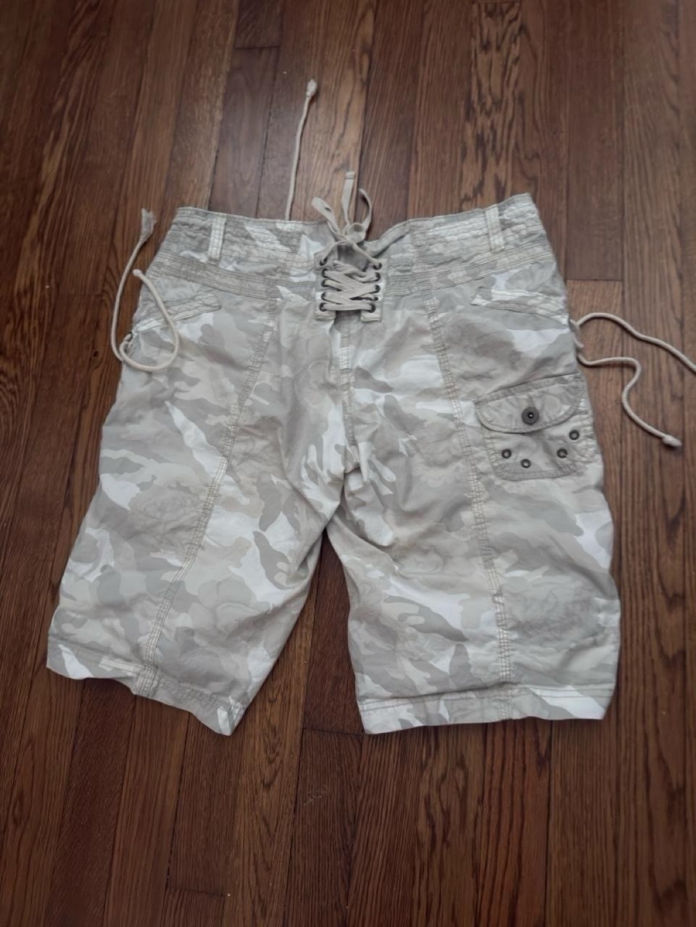 Women’s Y2K  Beige Camo Cargo Shorts